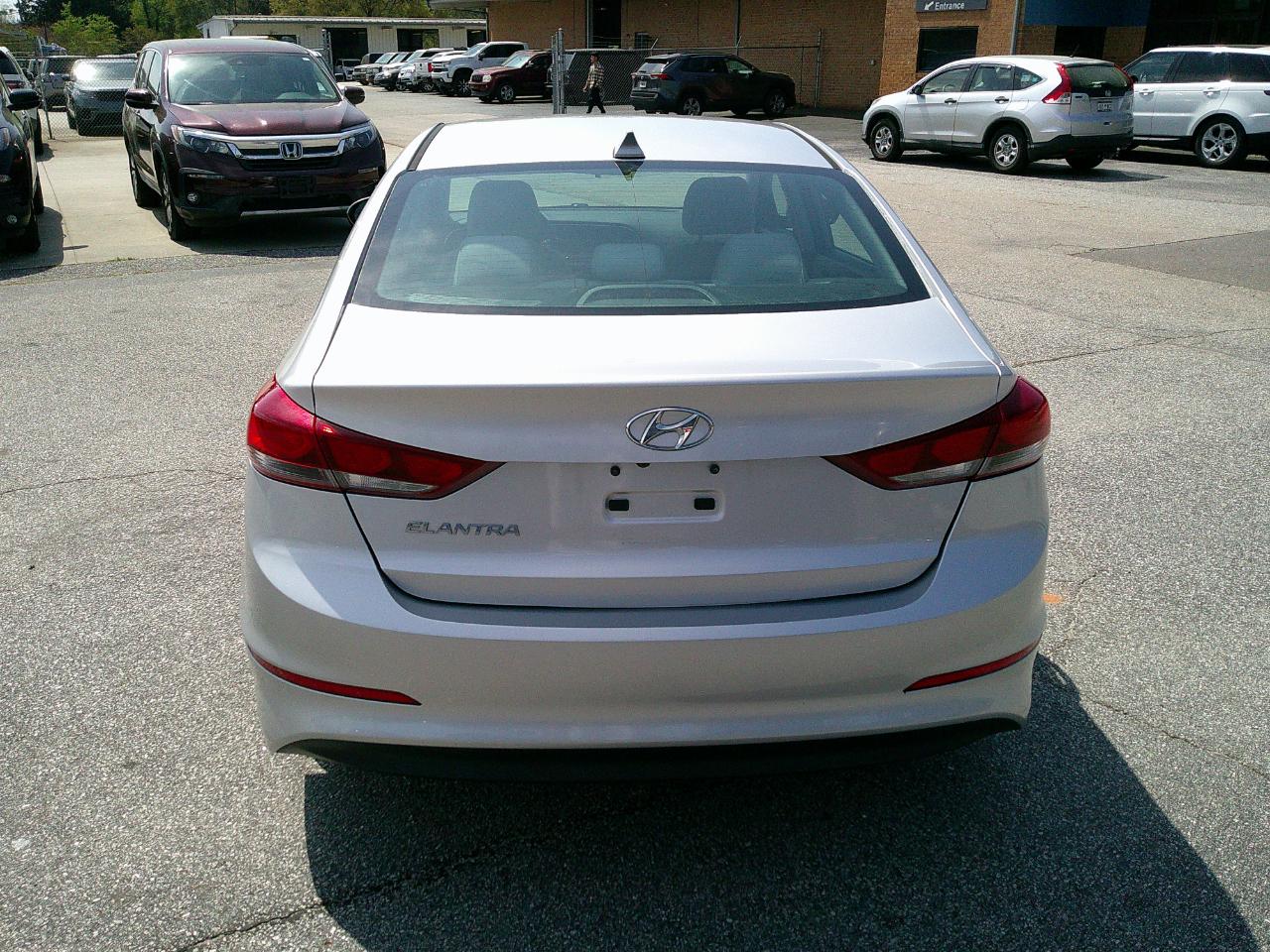 Hyundai Elantra SE 2.0L Auto (Alabama) *Ltd Avail* 2017