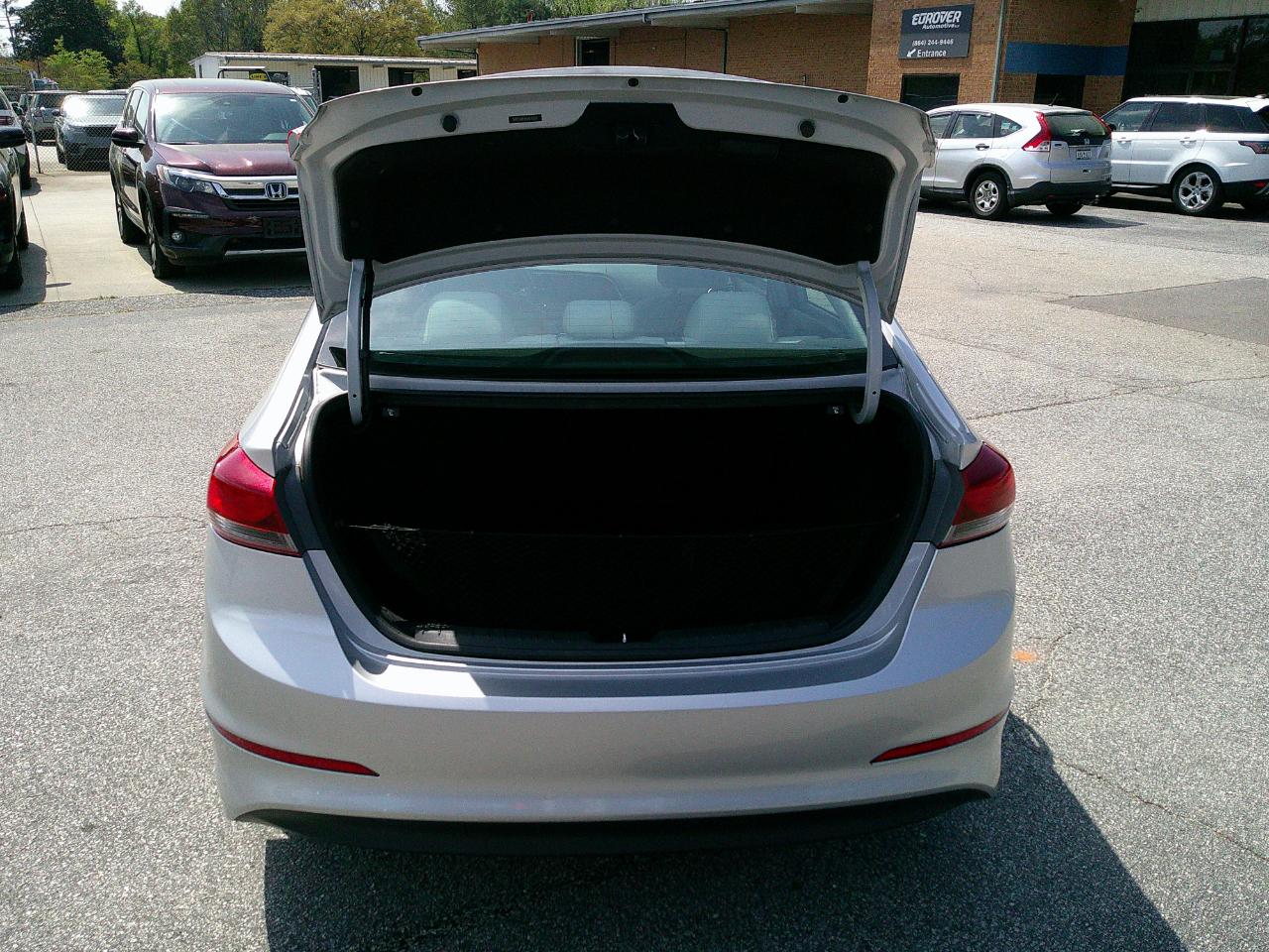 Hyundai Elantra SE 2.0L Auto (Alabama) *Ltd Avail* 2017