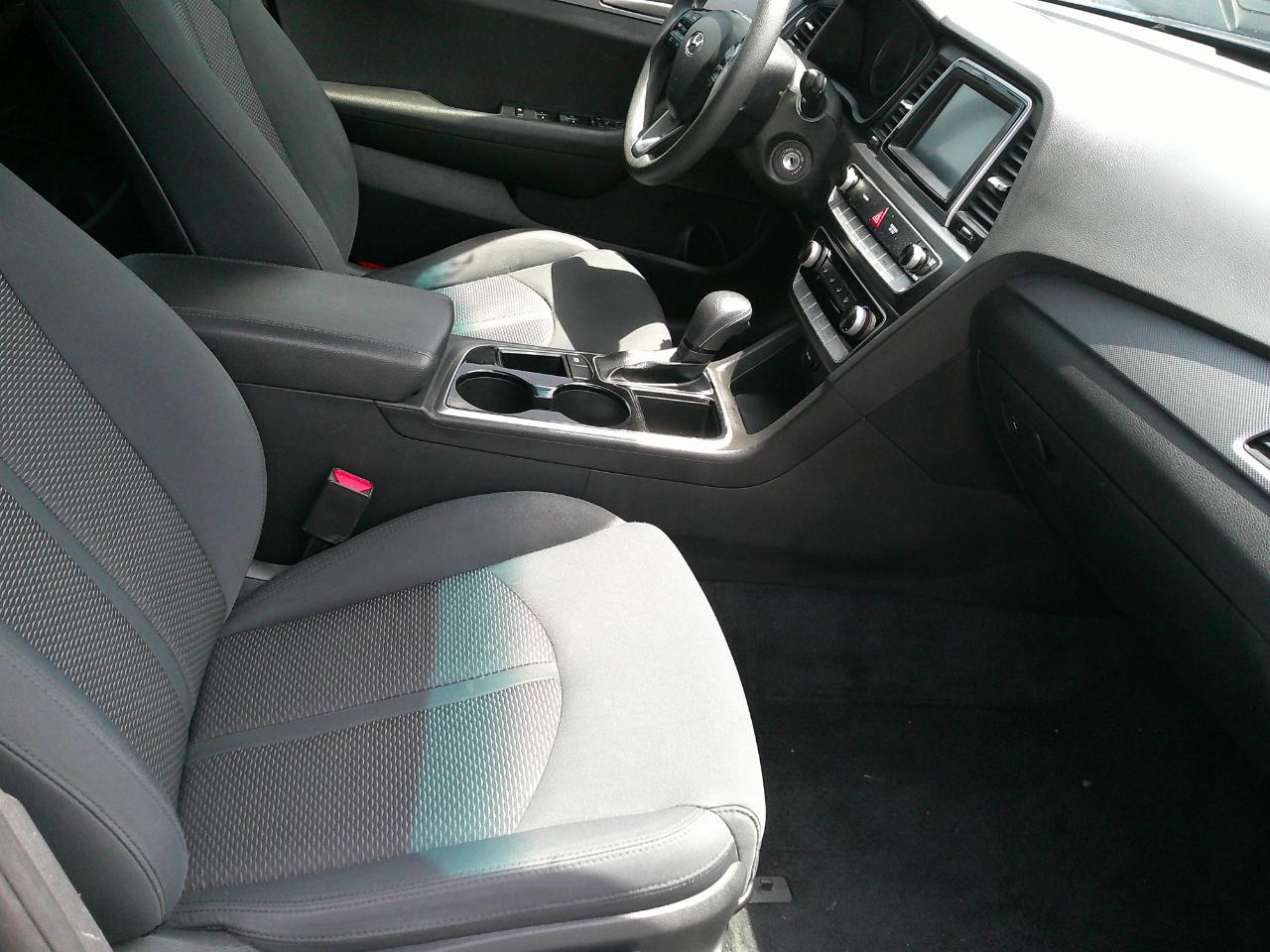 Hyundai Sonata SE 2.4L SULEV 2018