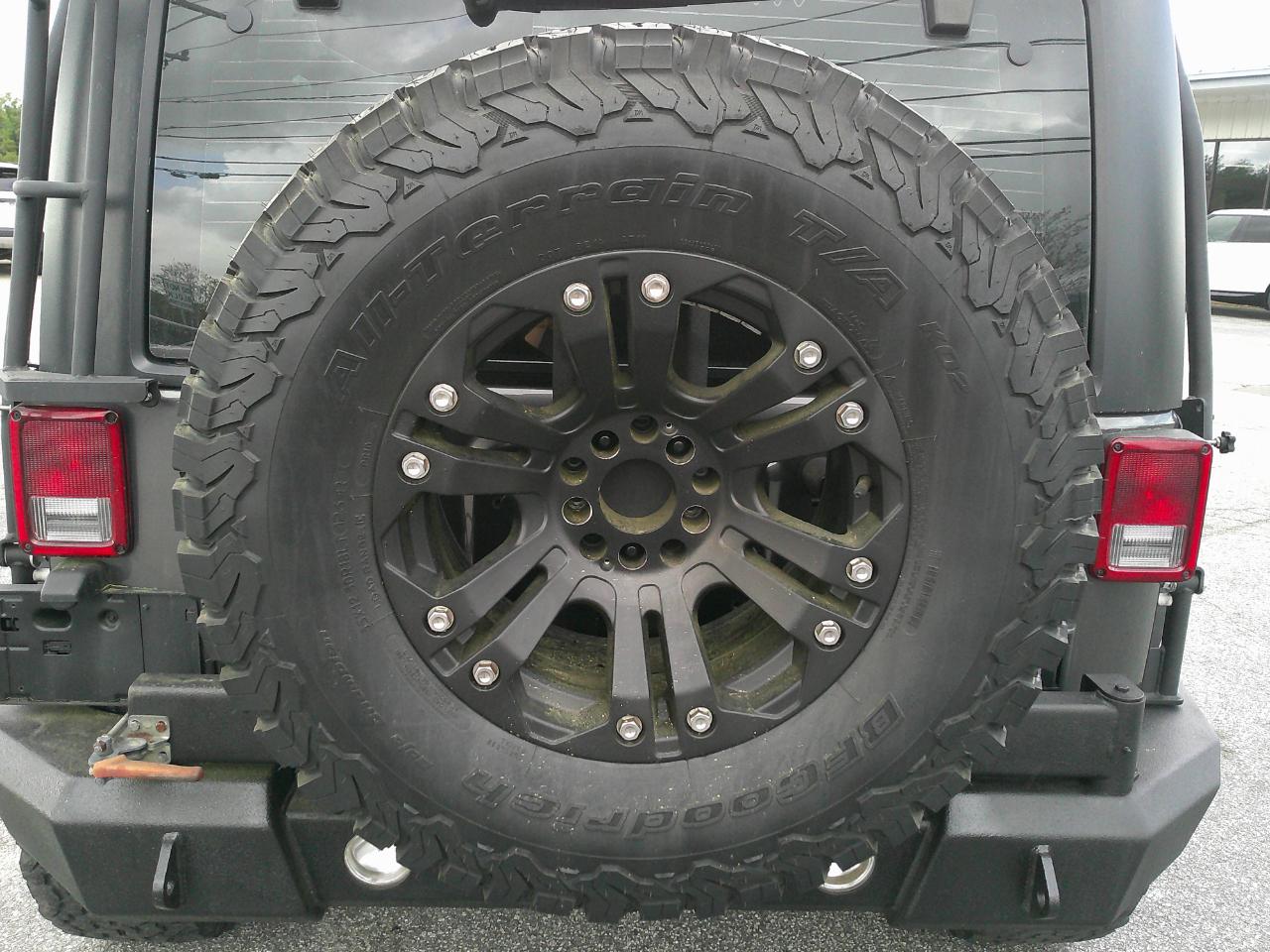 Jeep Wrangler Unlimited 4WD 4dr Sport 2014