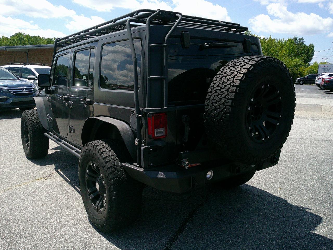 Jeep Wrangler Unlimited 4WD 4dr Sport 2014