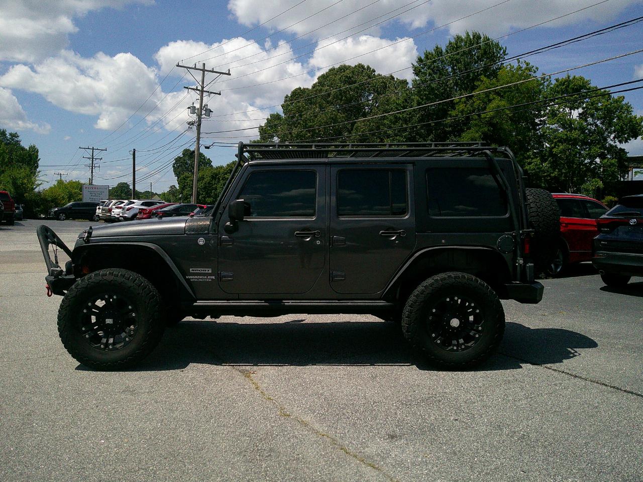 Jeep Wrangler Unlimited 4WD 4dr Sport 2014