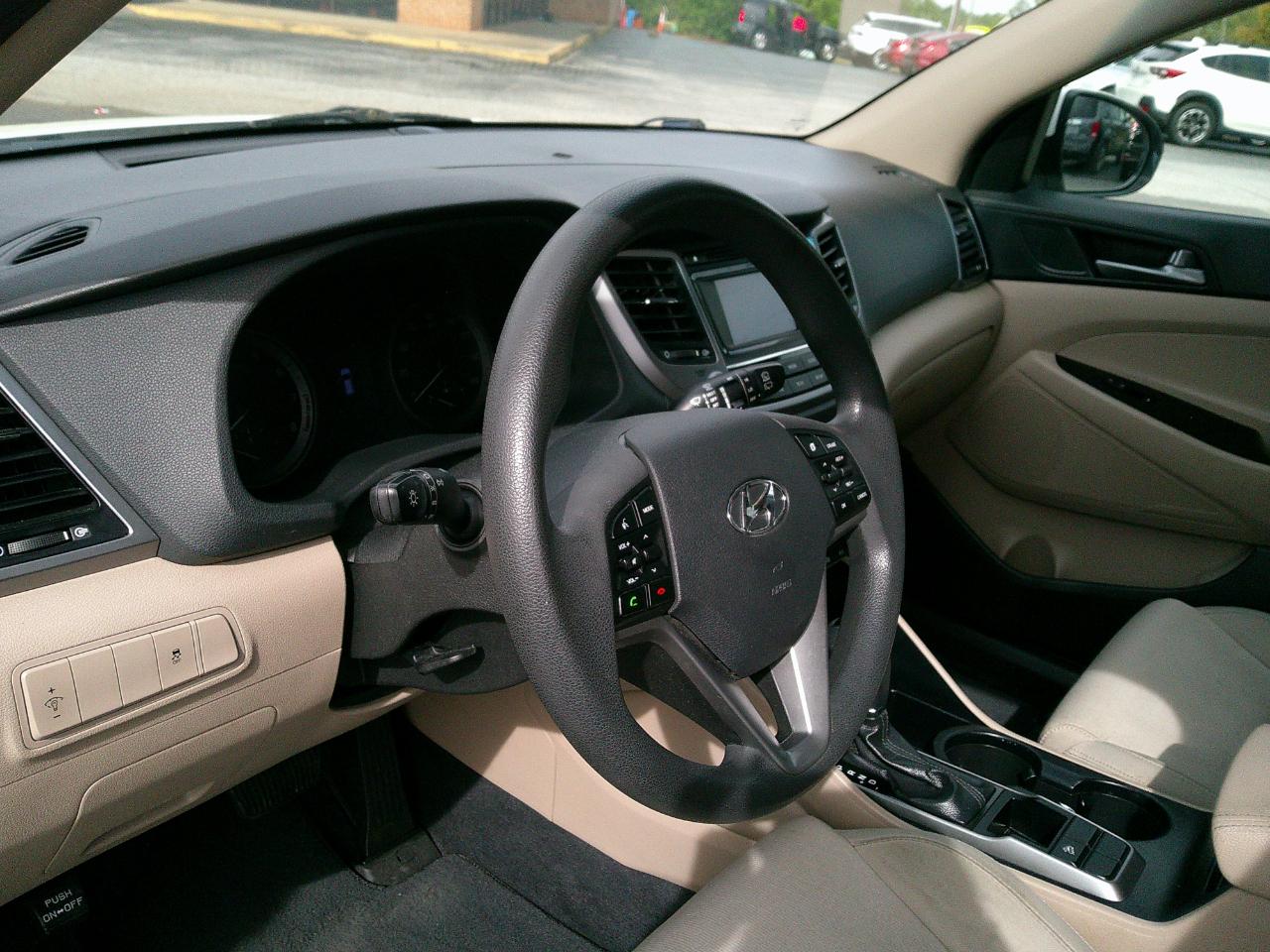 Hyundai Tucson SE FWD 2017