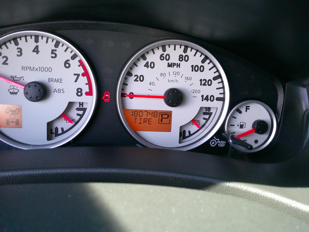 Nissan Xterra 4WD 4dr Auto Pro-4X 2012