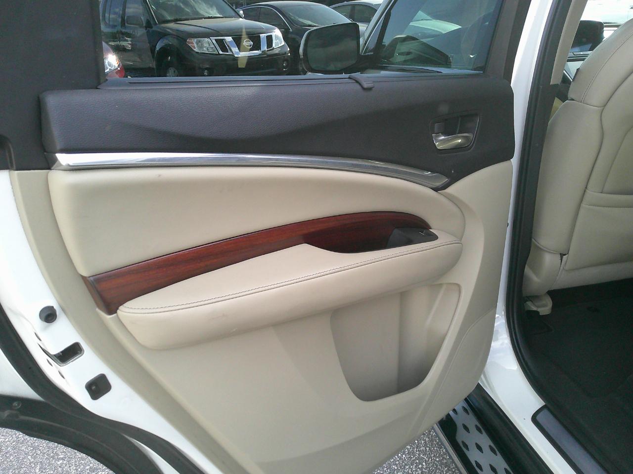 Acura MDX SH-AWD w/Advance/Entertainment Pkg 2017