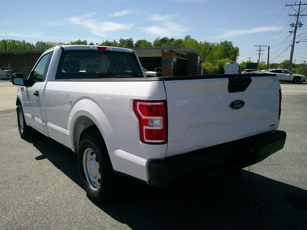 Ford F-150 XL Long Bed 2WD 2018