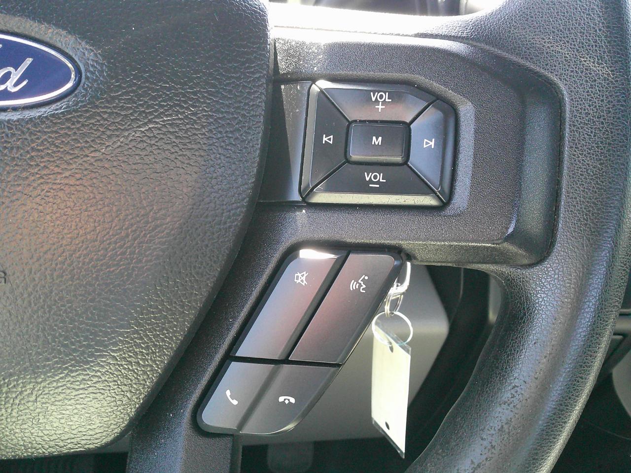 Ford F-150 XL Long Bed 2WD 2018