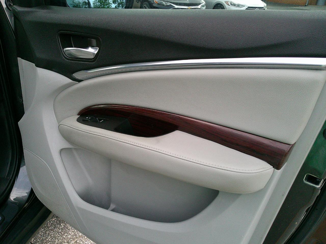 Acura MDX FWD 4dr w/Tech/AcuraWatch Plus 2016