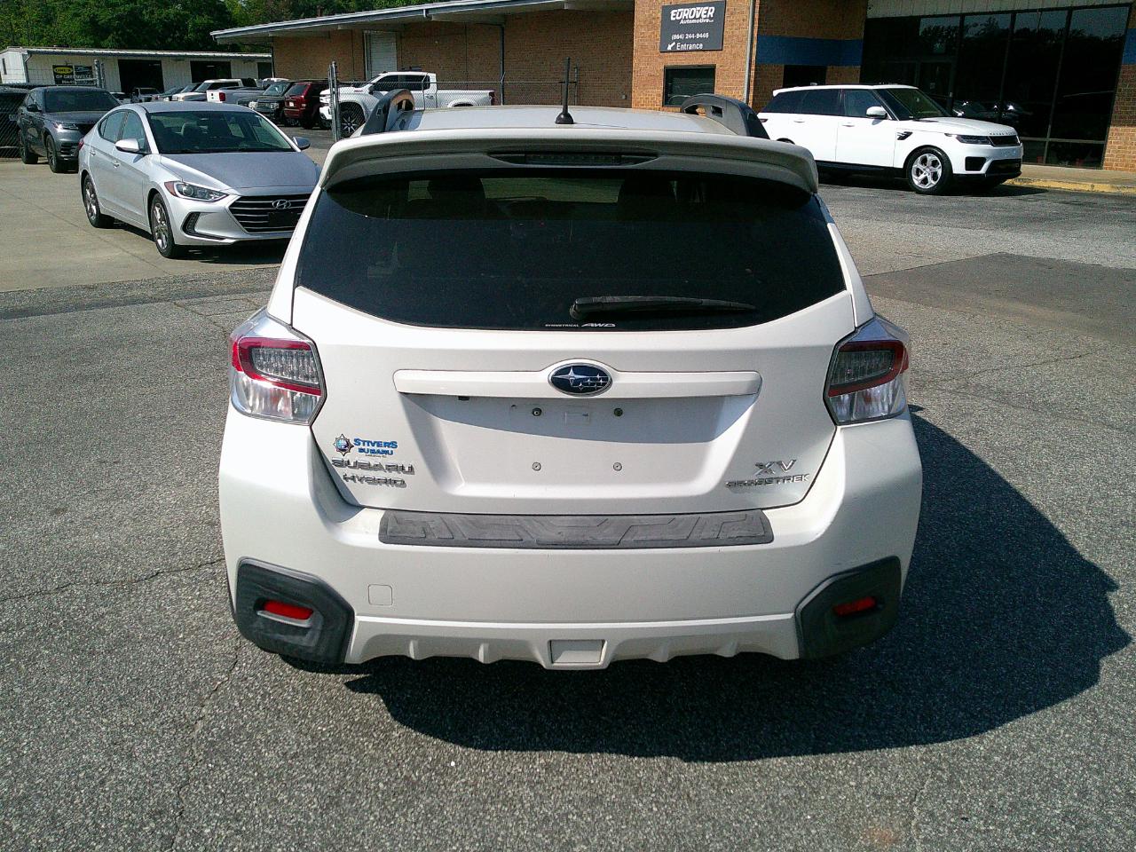 Subaru XV Crosstrek Hybrid 5dr 2.0i 2014