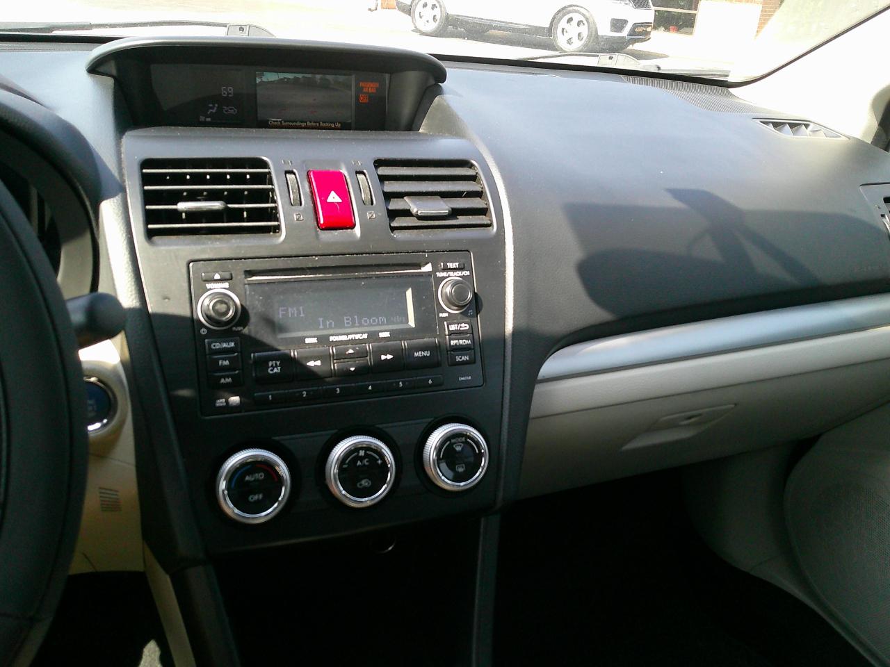 Subaru XV Crosstrek Hybrid 5dr 2.0i 2014