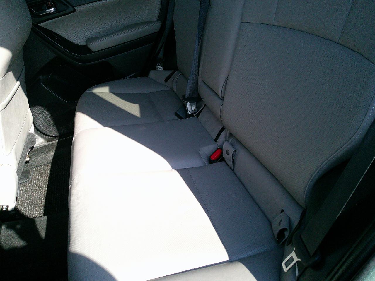 Subaru Forester 4dr CVT 2.5i Limited PZEV 2016