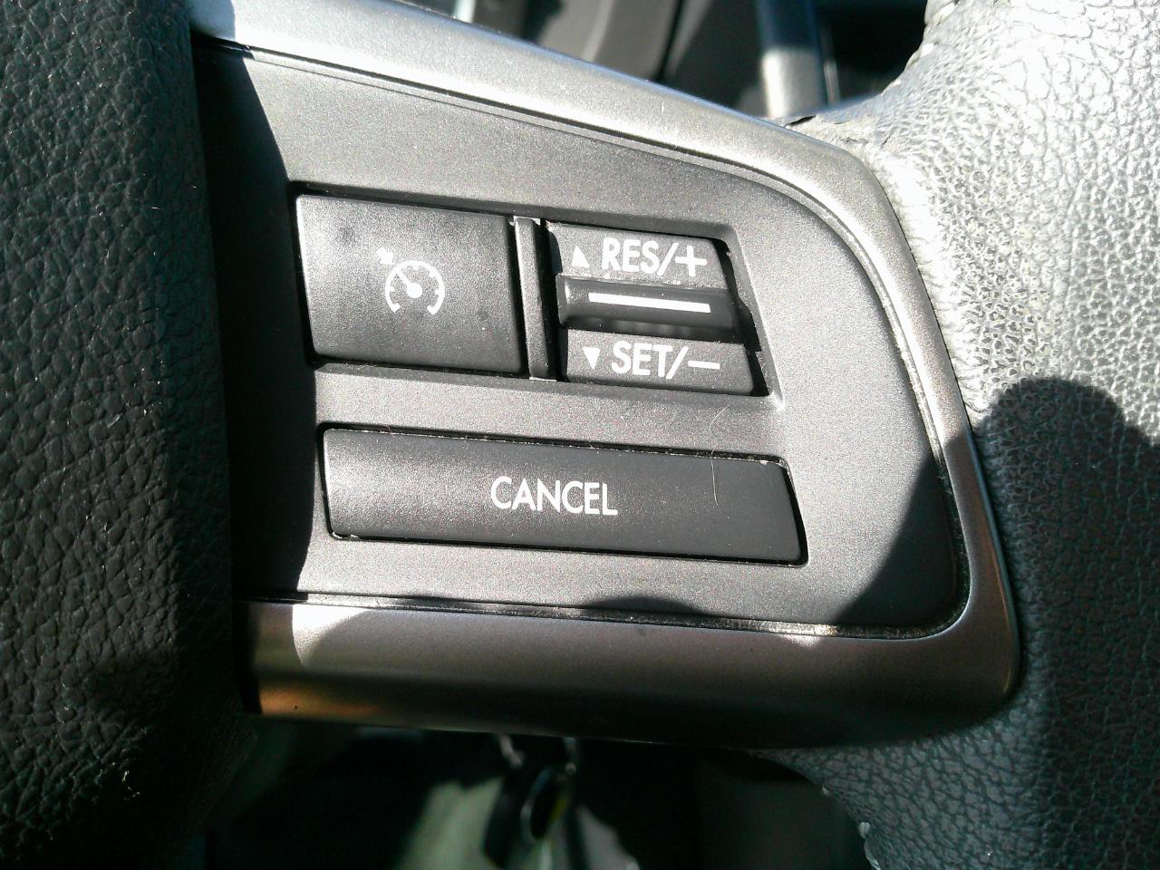 Subaru Forester 4dr CVT 2.5i Limited PZEV 2016