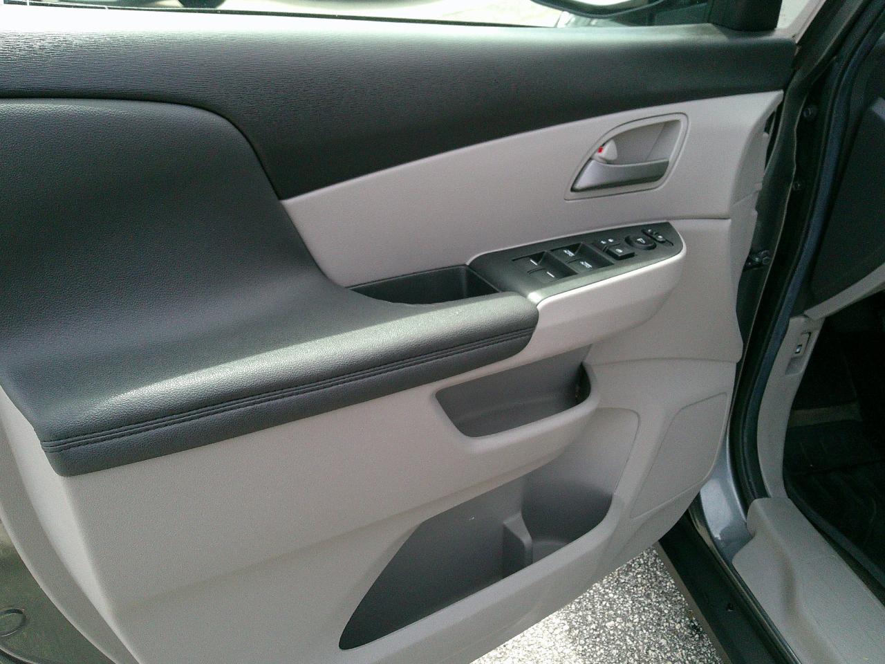 Honda Odyssey 5dr EX-L 2012