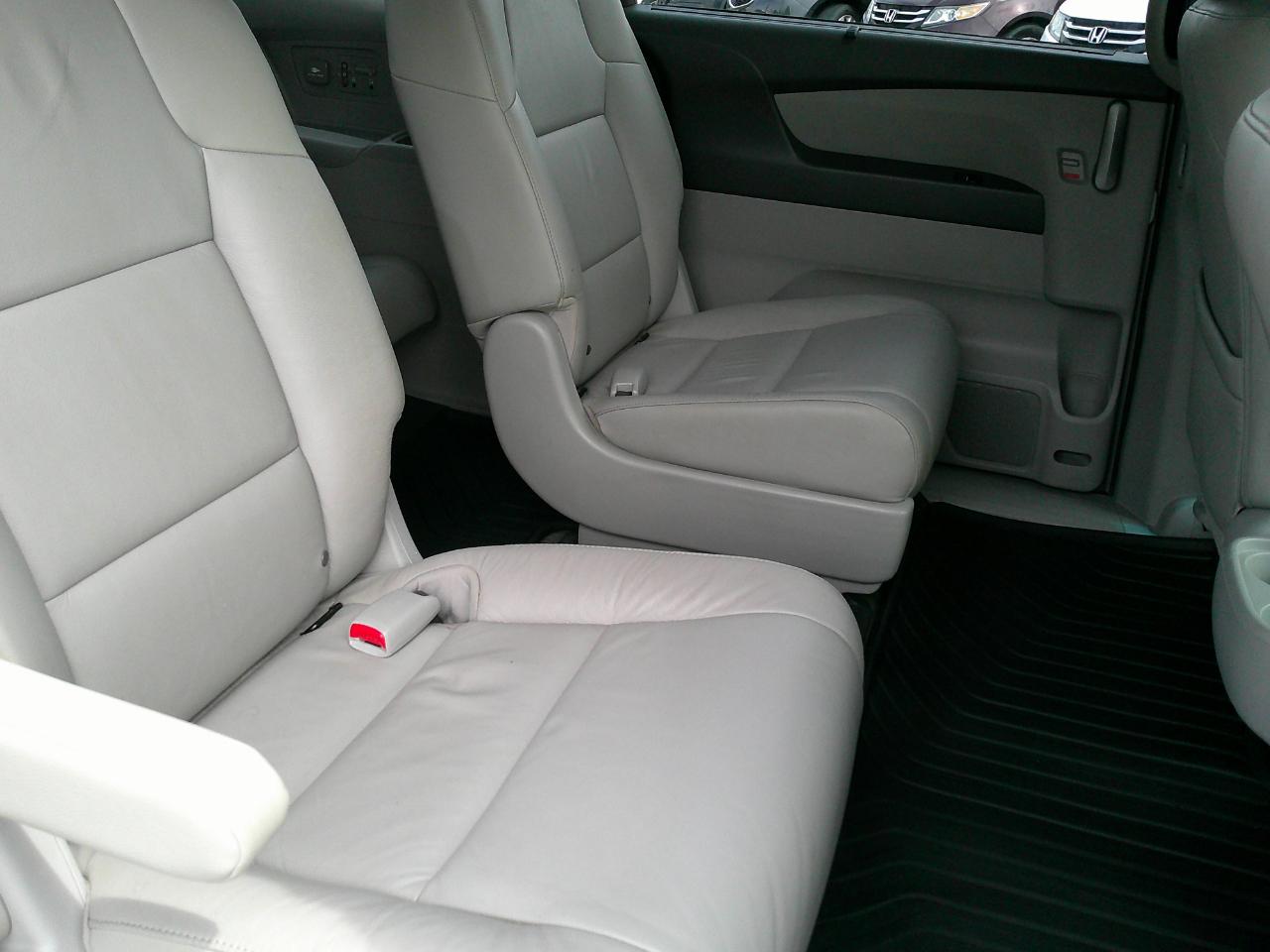 Honda Odyssey 5dr EX-L 2012
