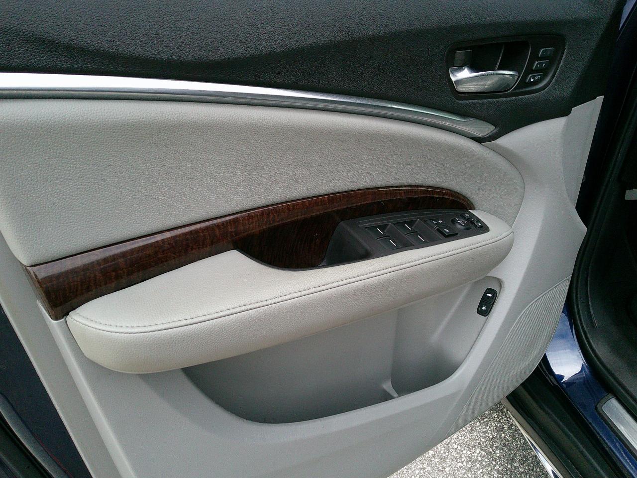 Acura MDX FWD w/Technology Pkg 2018