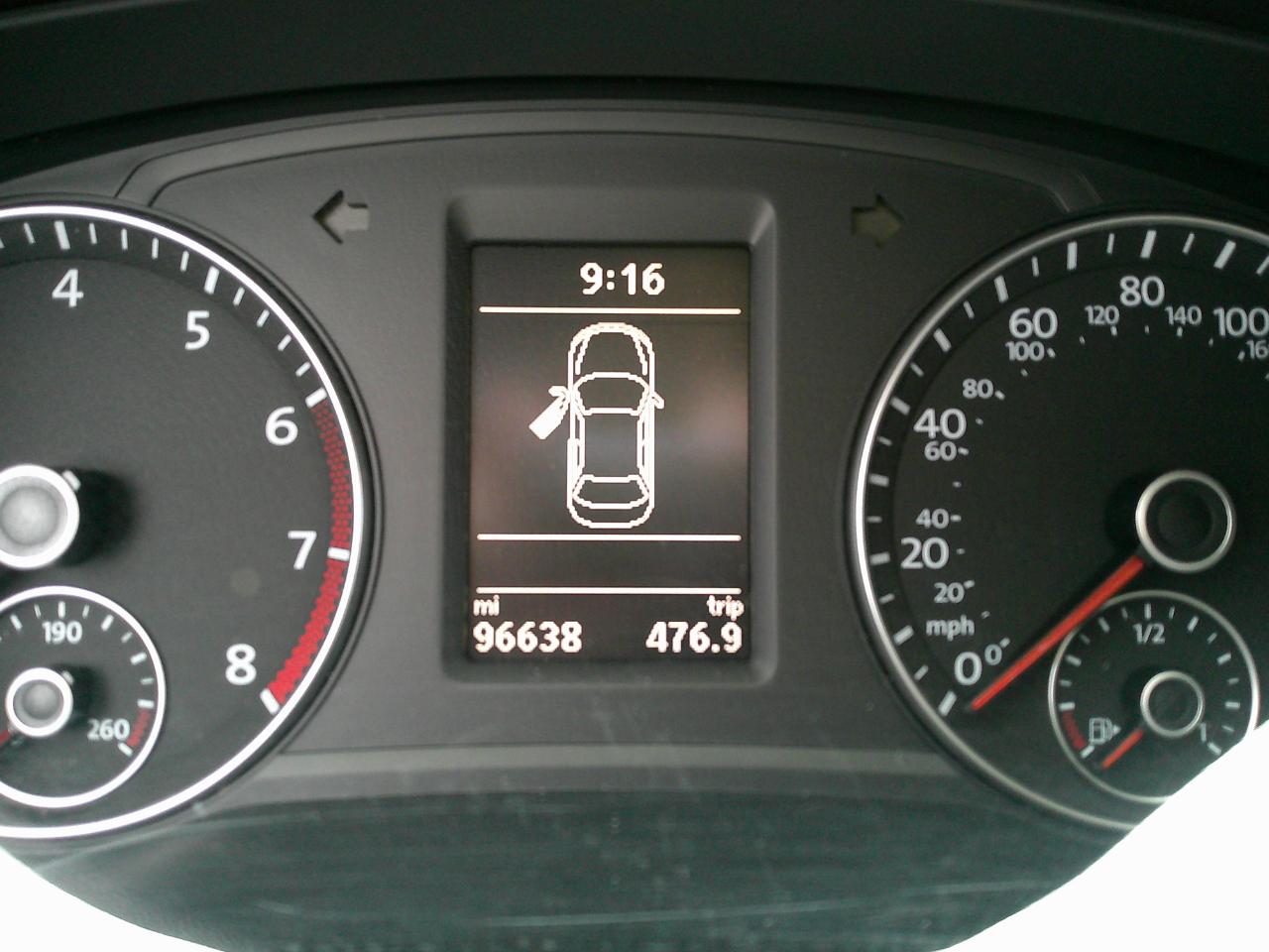 Volkswagen Passat 4dr Sdn 2.5L Auto SE 2013