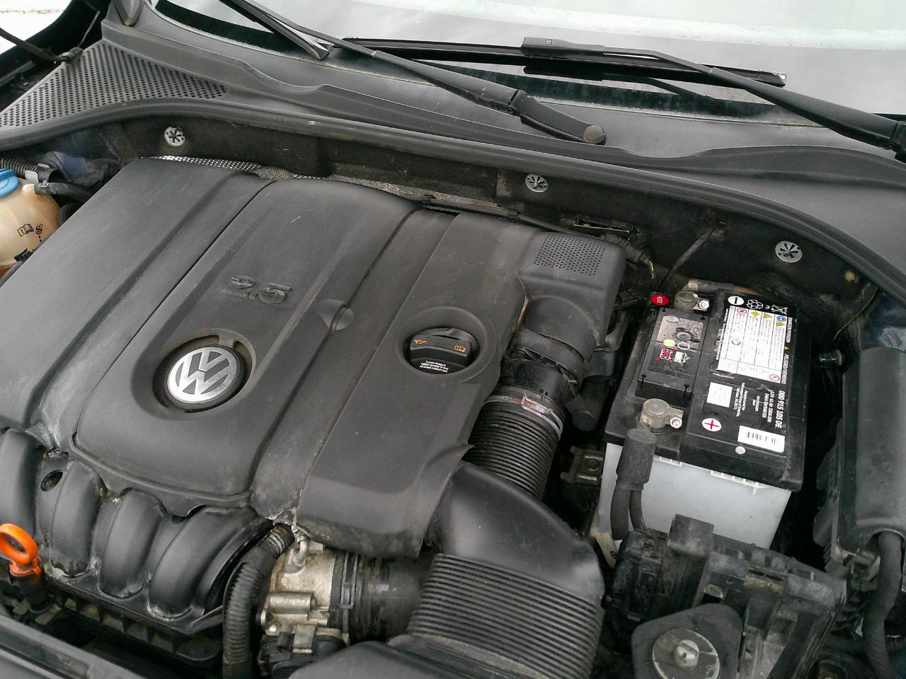 Volkswagen Passat 4dr Sdn 2.5L Auto SE 2013