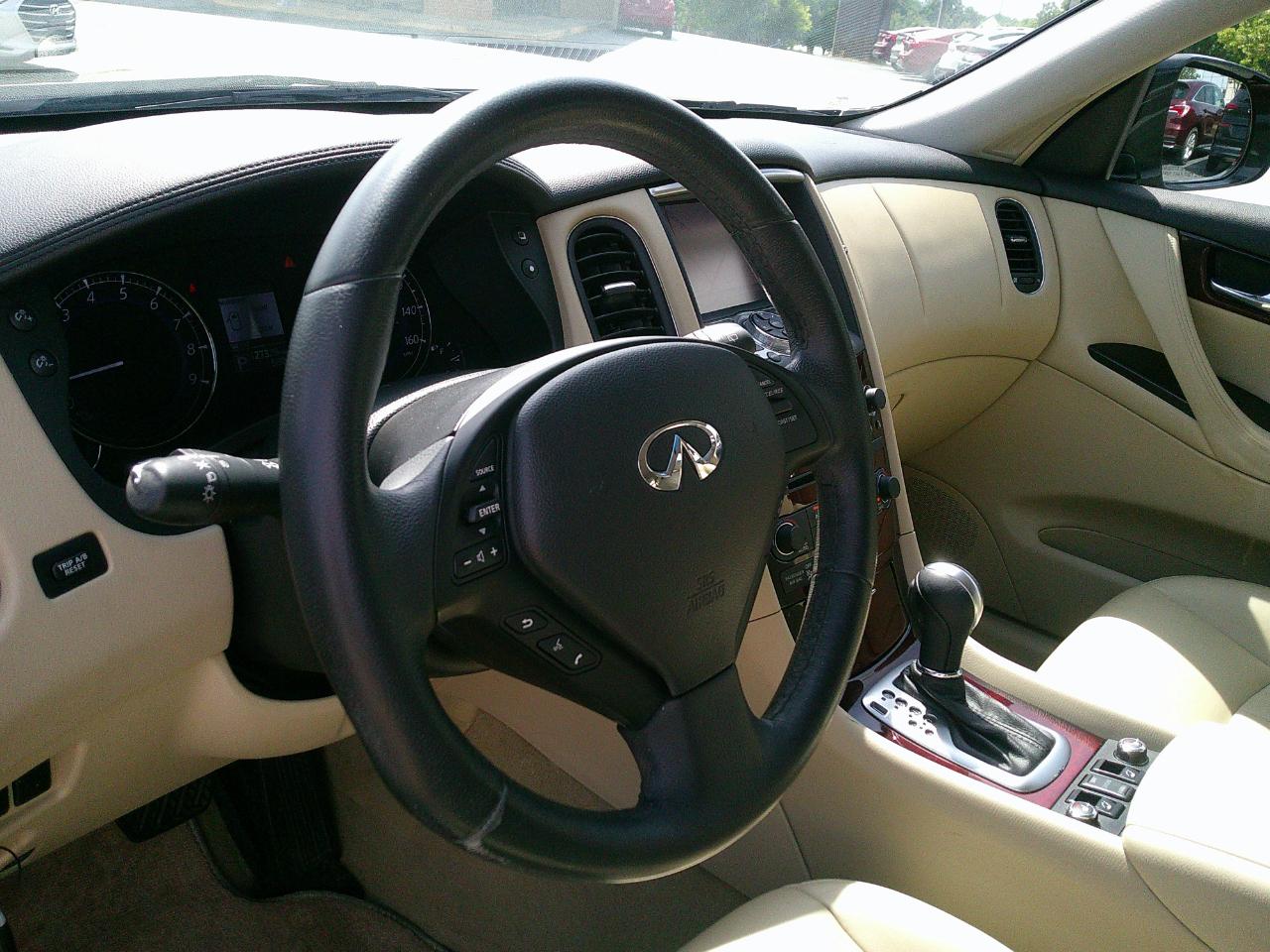 Infiniti QX50 RWD 4dr 2016