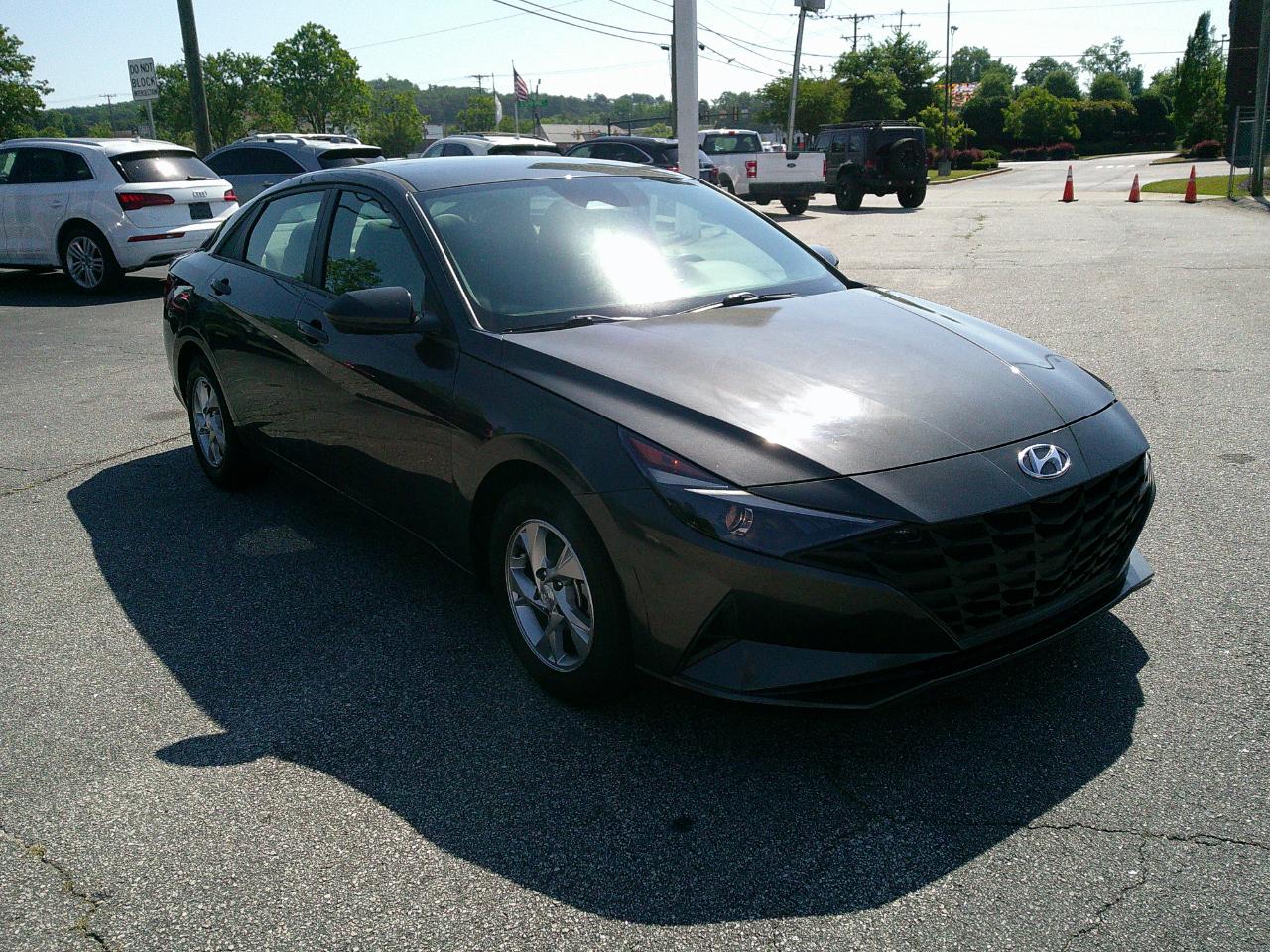 2021 Hyundai Elantra SE IVT
