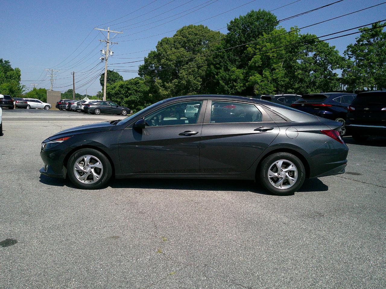 Hyundai Elantra SE IVT 2021