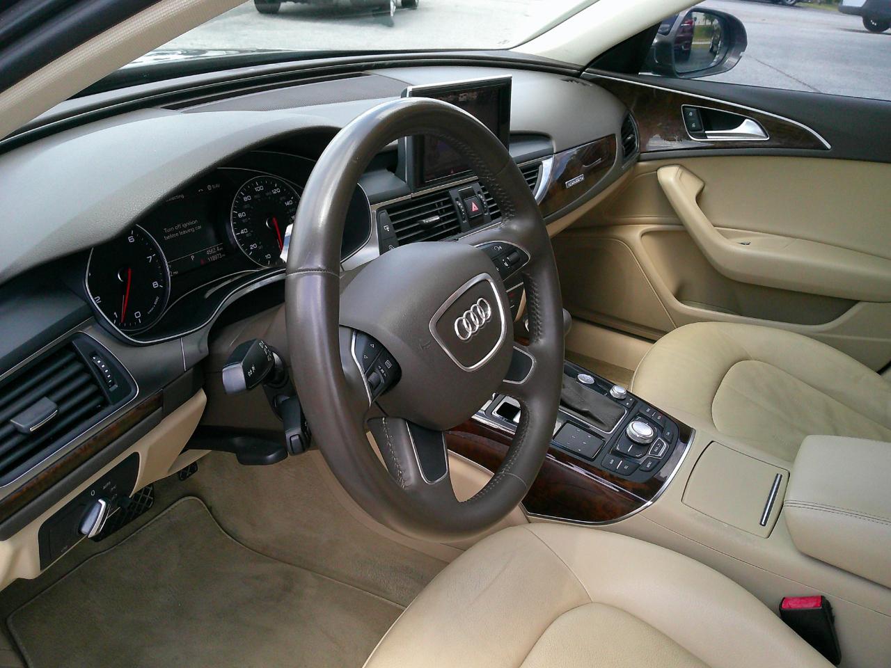 Audi A6 4dr Sdn quattro 2.0T Premium Plus 2013