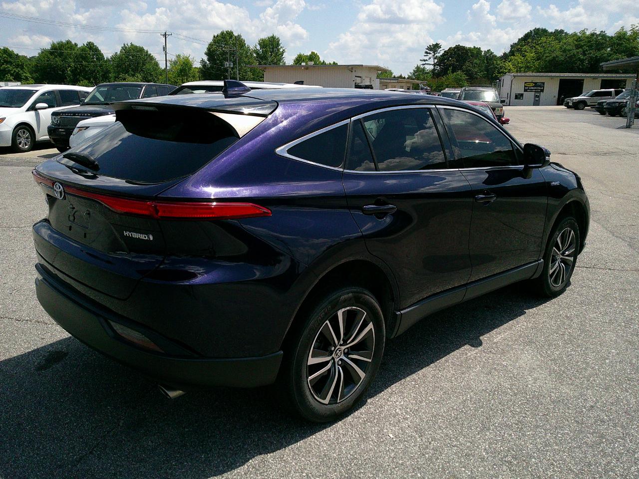 Toyota Venza LE AWD (Natl) 2021