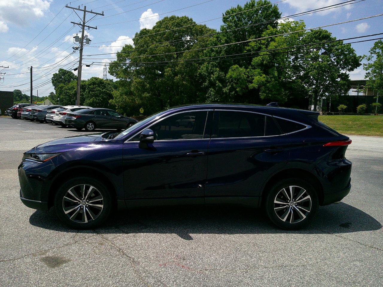 Toyota Venza LE AWD (Natl) 2021