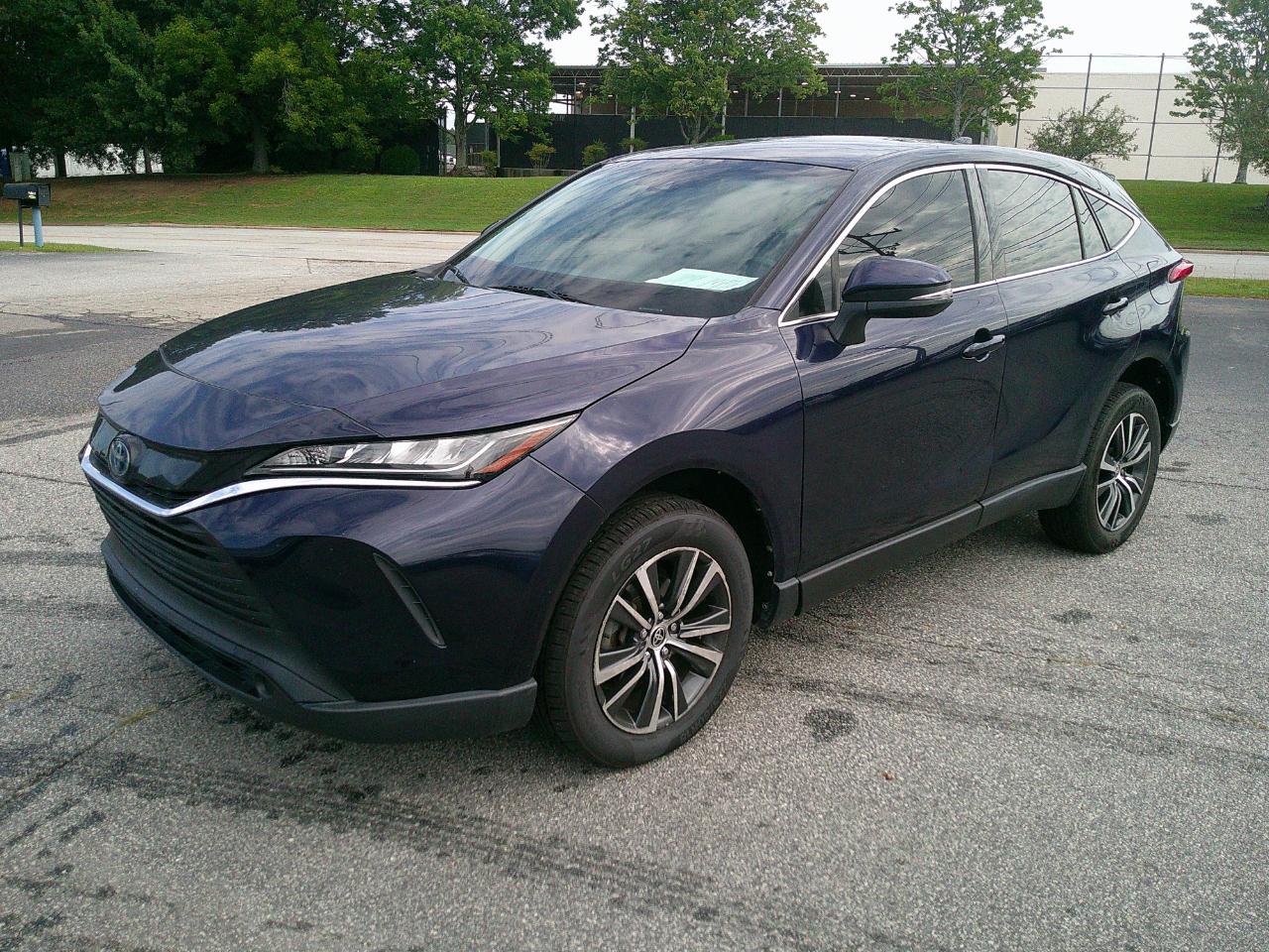 Toyota Venza LE AWD (Natl) 2021