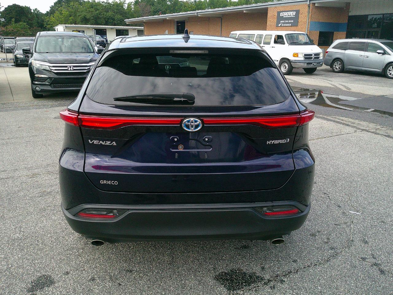 Toyota Venza LE AWD (Natl) 2021