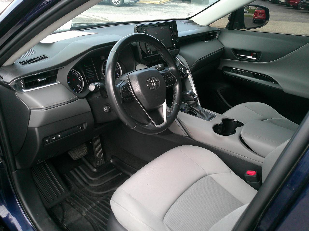 Toyota Venza LE AWD (Natl) 2021