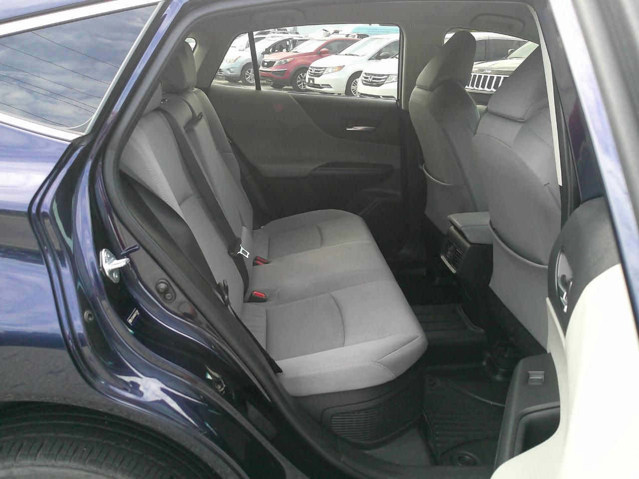 Toyota Venza LE AWD (Natl) 2021