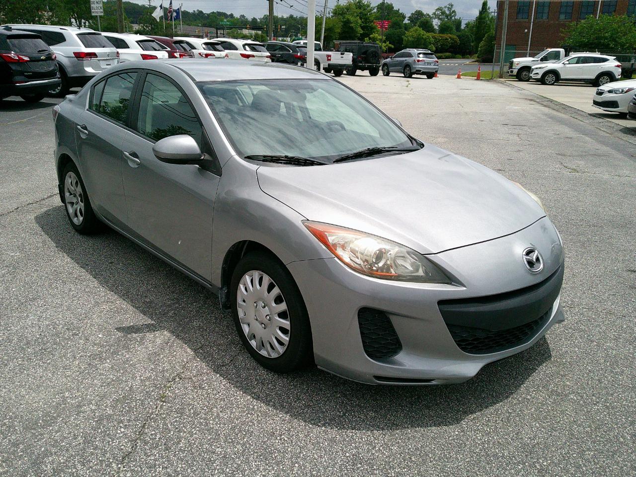 2012 Mazda MAZDA3 4dr Sdn Auto i Sport