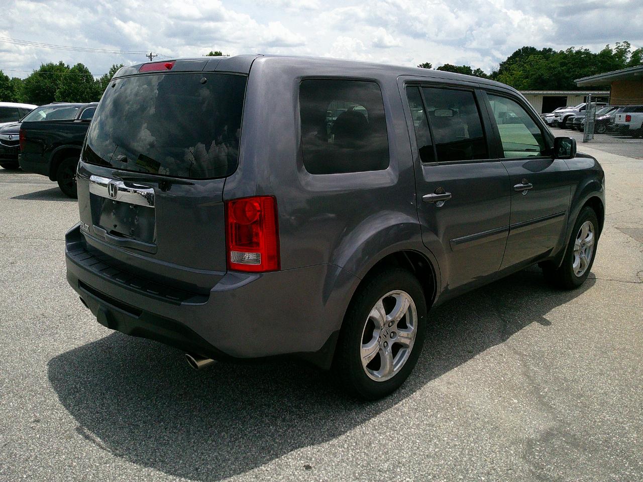 Honda Pilot 2WD 4dr EX-L 2015