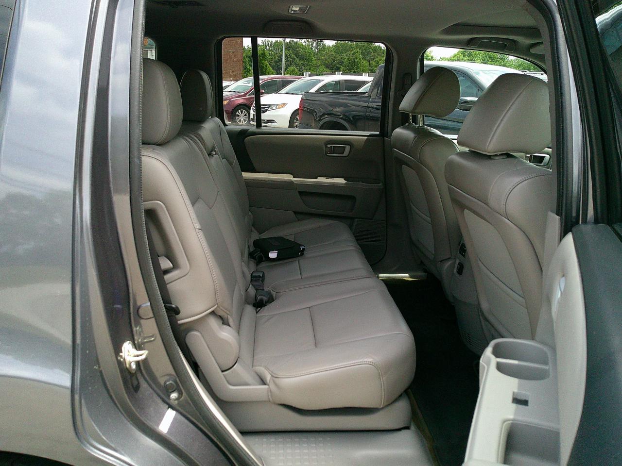 Honda Pilot 2WD 4dr EX-L 2015