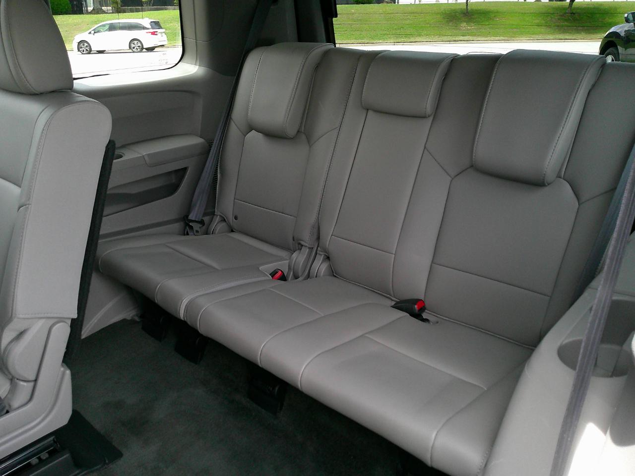 Honda Pilot 2WD 4dr EX-L 2015