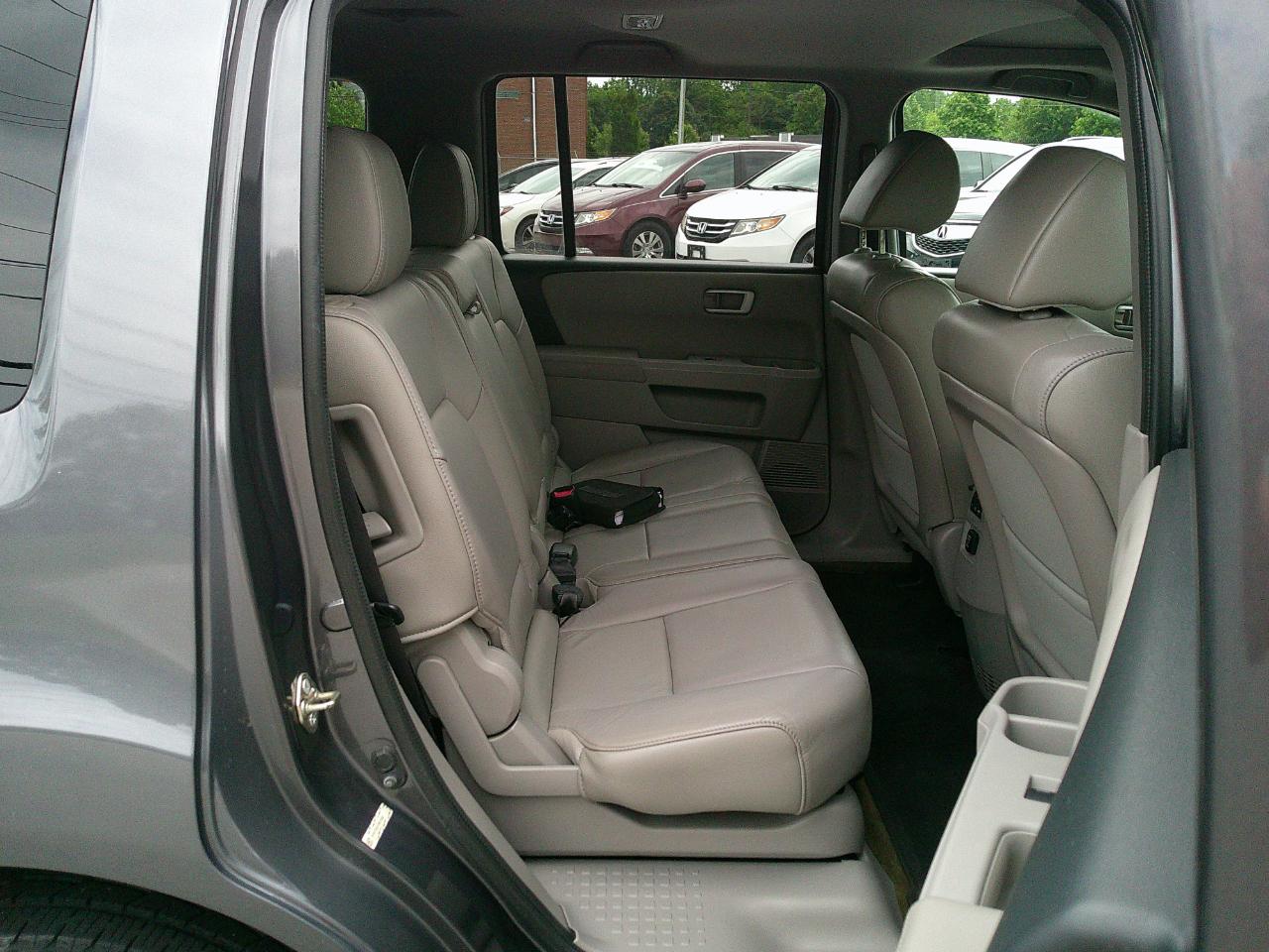 Honda Pilot 2WD 4dr EX-L 2015