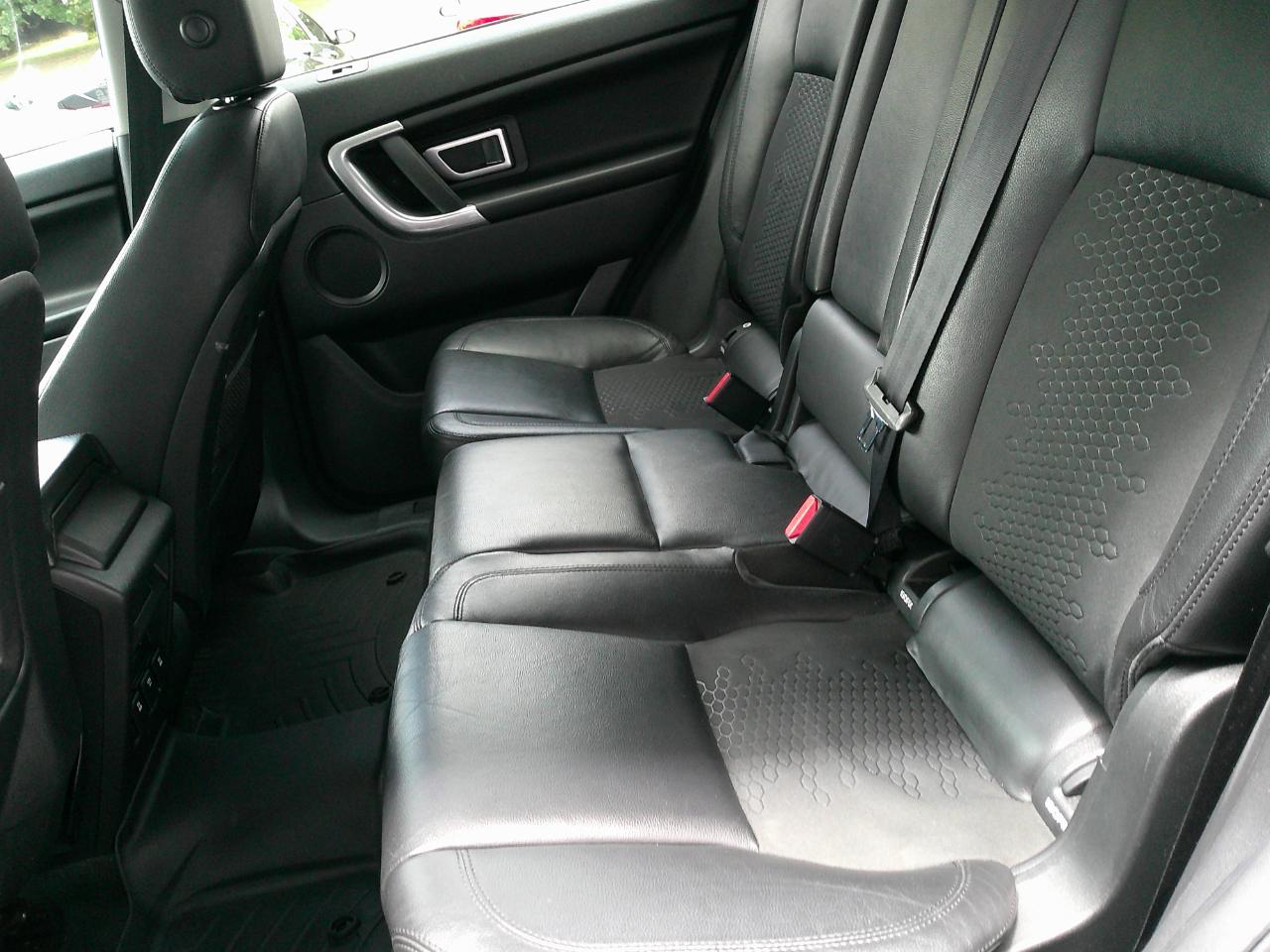 Land Rover Discovery Sport AWD 4dr SE 2016