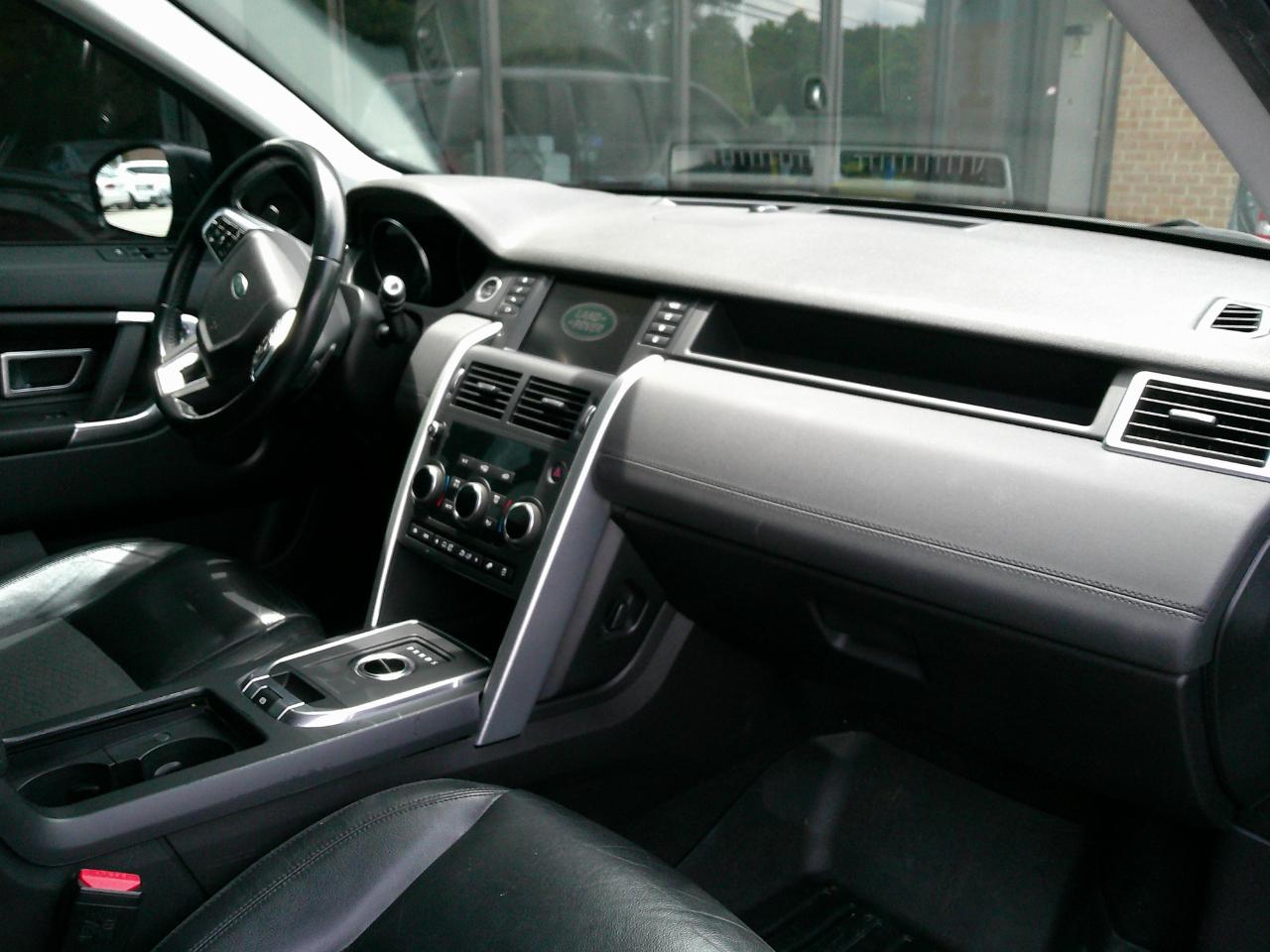 Land Rover Discovery Sport AWD 4dr SE 2016