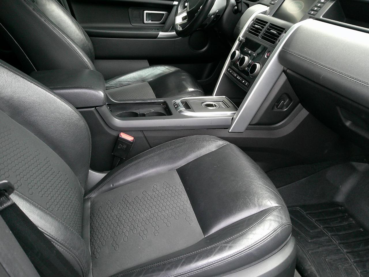 Land Rover Discovery Sport AWD 4dr SE 2016