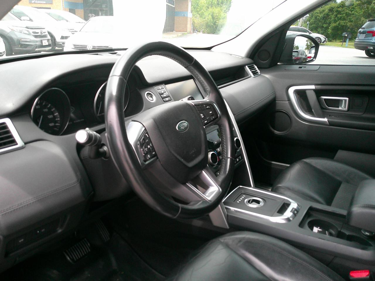 Land Rover Discovery Sport AWD 4dr SE 2016