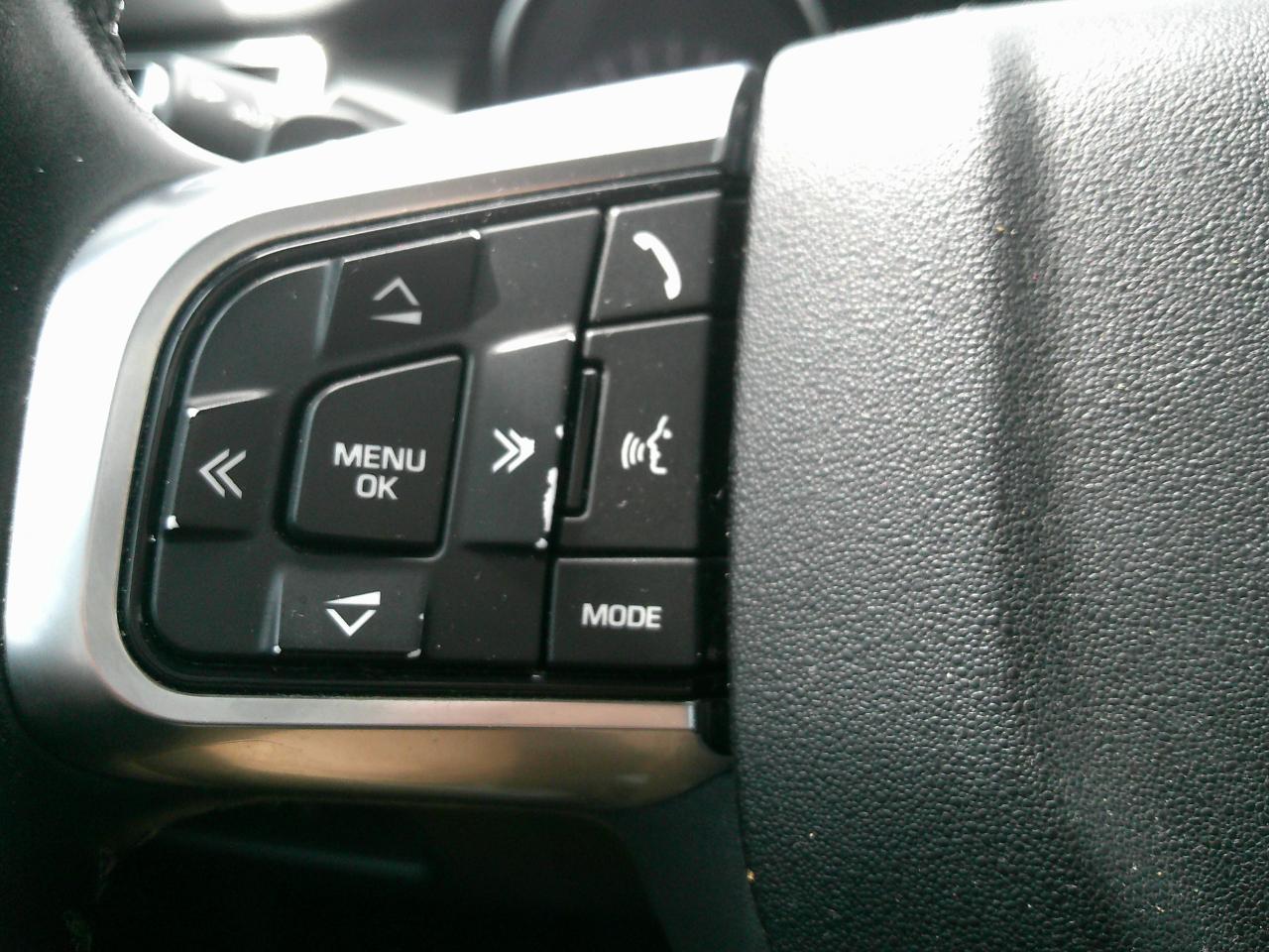 Land Rover Discovery Sport AWD 4dr SE 2016