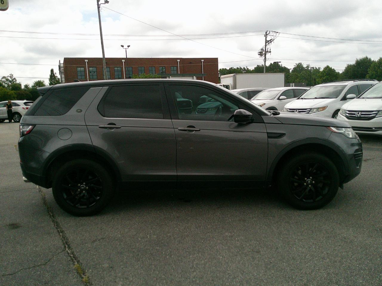 Land Rover Discovery Sport AWD 4dr SE 2016