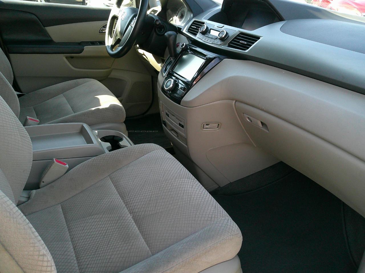 Honda Odyssey 5dr SE 2016