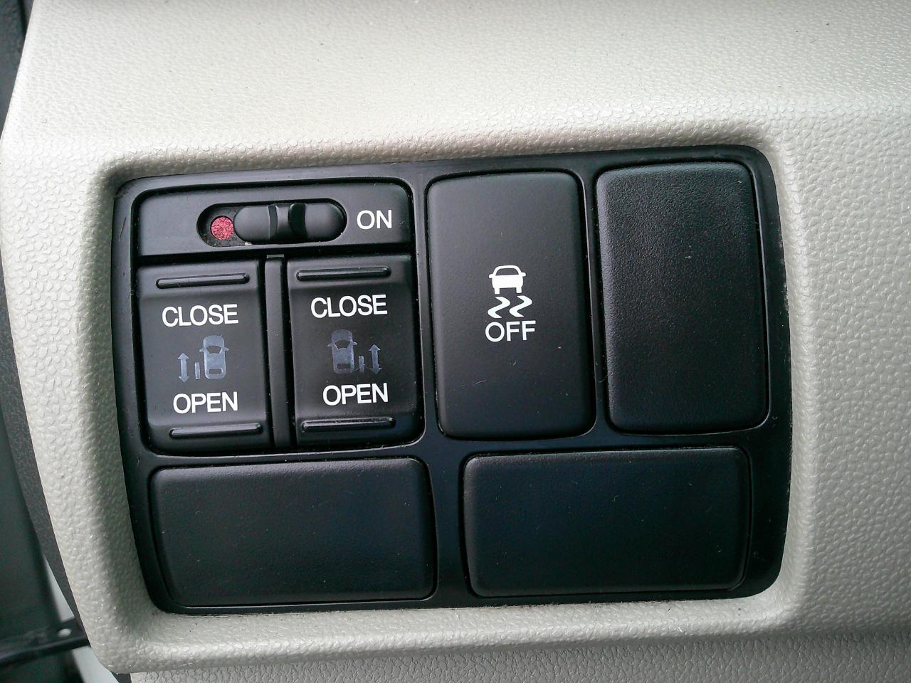 Honda Odyssey 5dr SE 2016