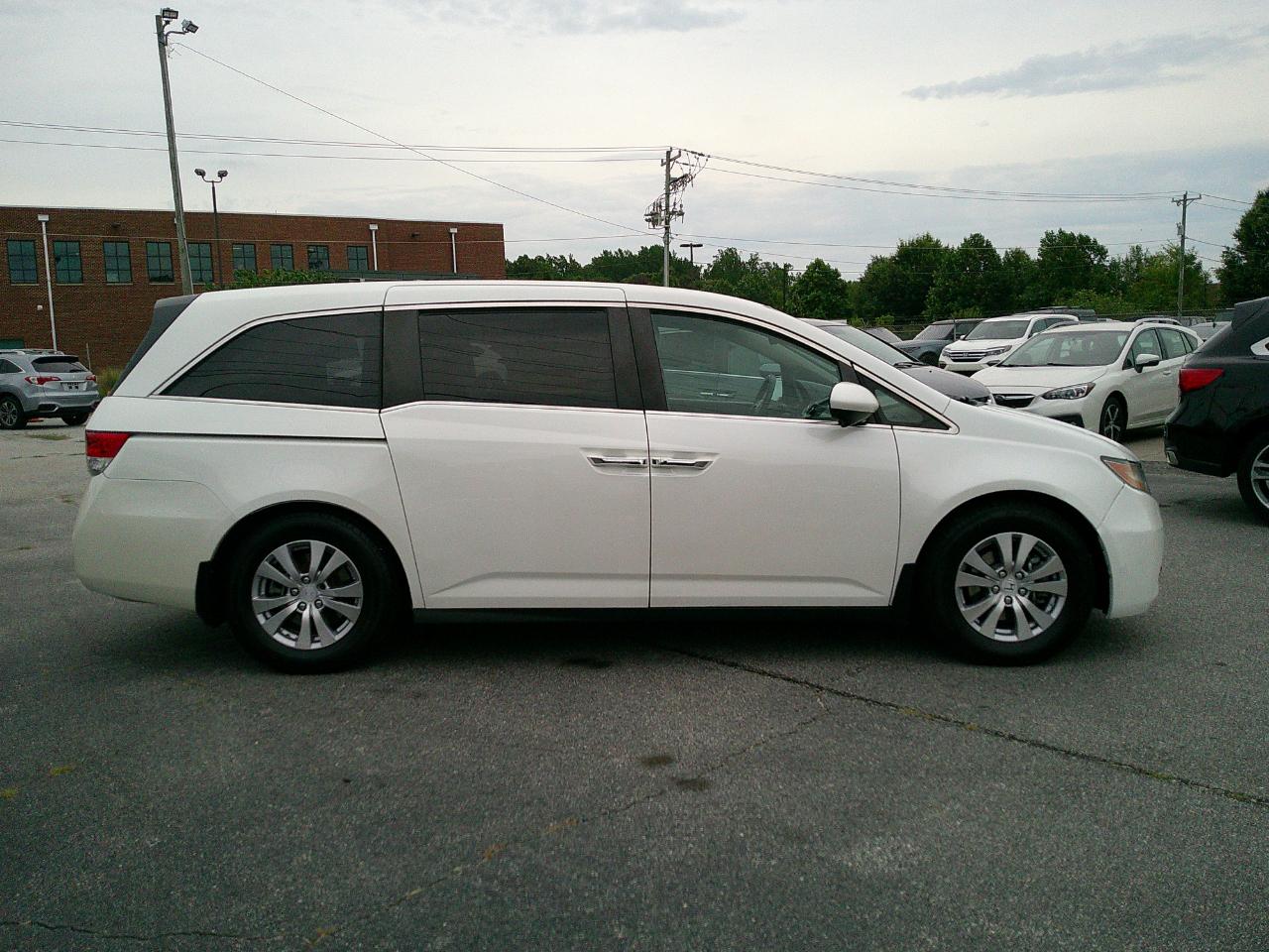 Honda Odyssey 5dr SE 2016