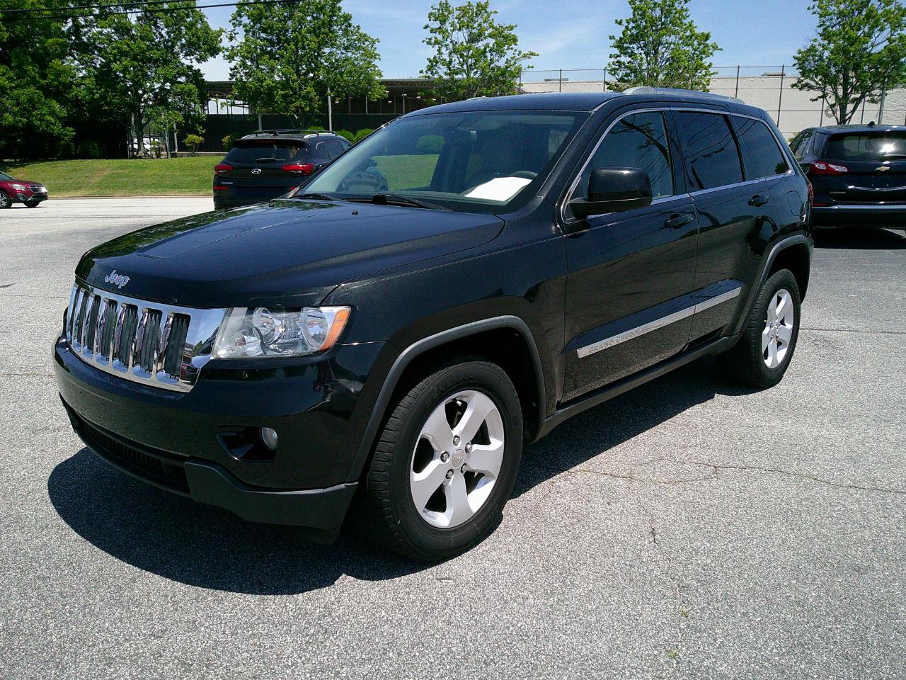 Jeep Grand Cherokee RWD 4dr Laredo 2012