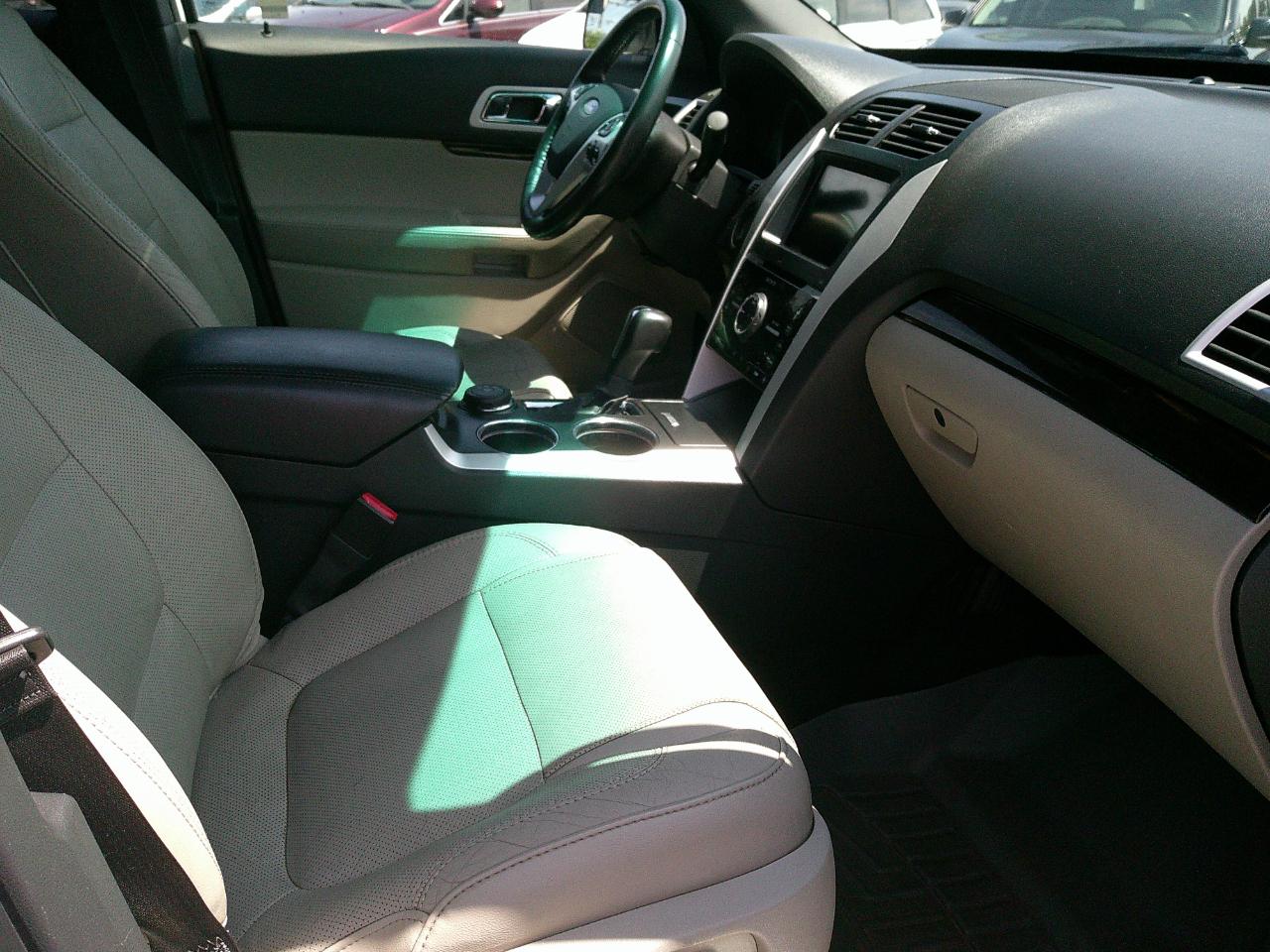 Ford Explorer 4WD 4dr Limited 2011