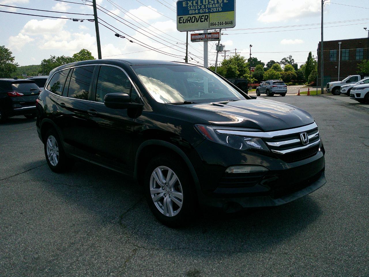 2018 Honda Pilot LX 2WD