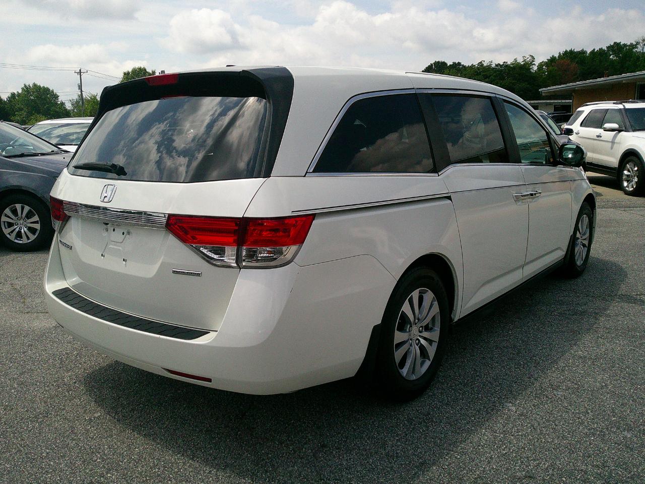 Honda Odyssey SE Auto 2017