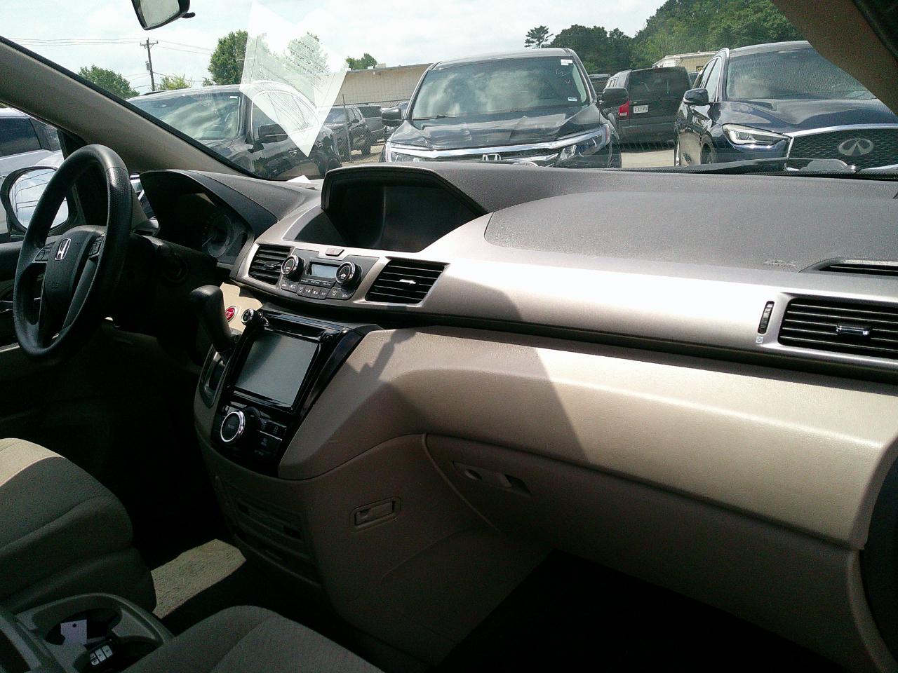Honda Odyssey SE Auto 2017